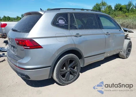 2023 Volkswagen Tiguan 2.0T Se R-Line Black из США, поврежденный, VIN 3VV8B7AX5PM124100